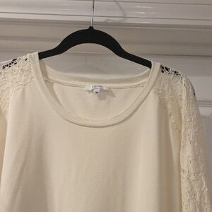 Chic Cream Lace Detail Women's Blouse